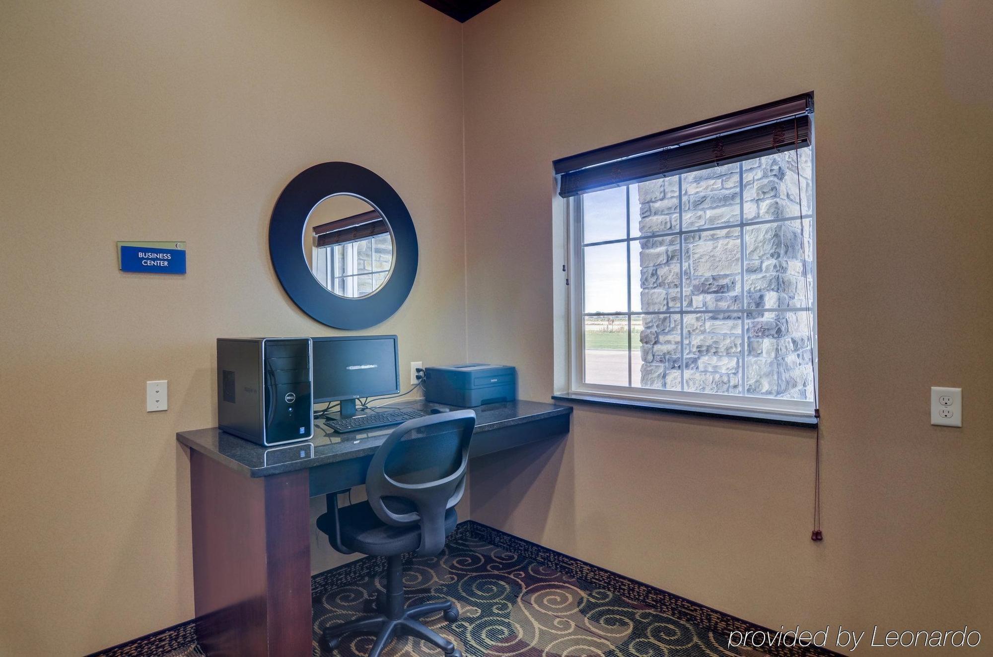 Cobblestone Inn And Suites - Eaton Exterior photo